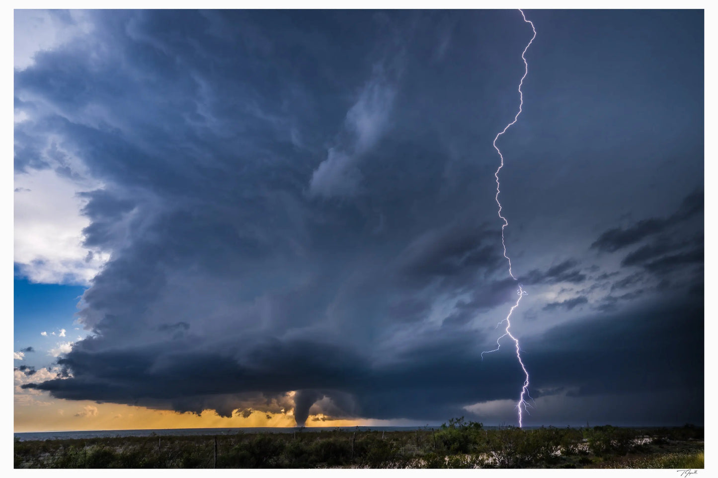 Tornado Lightning - Tommy Joyce