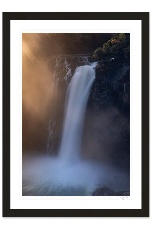 Victoria's Sunset - Tommy Joyce