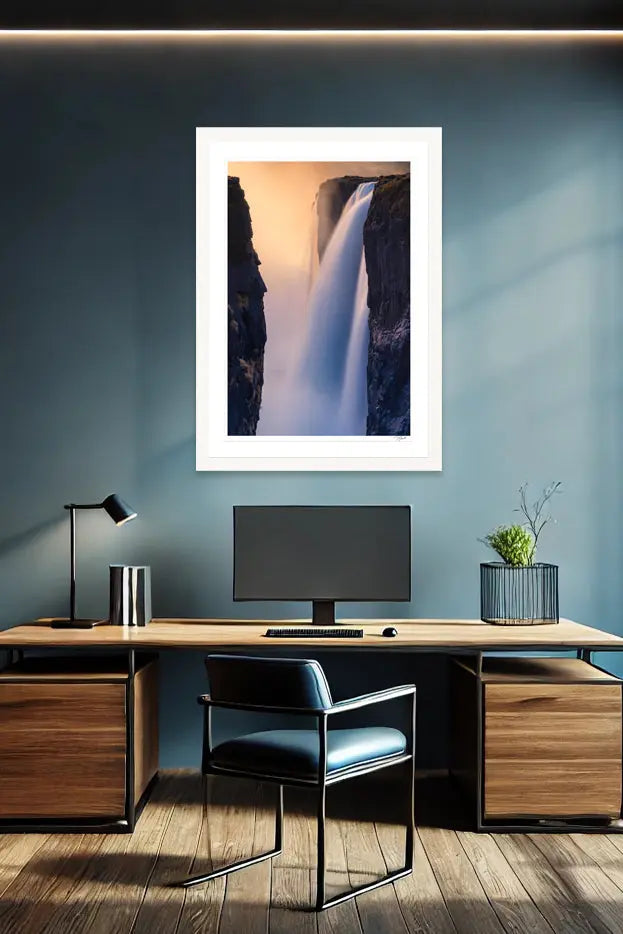 Victoria's Mist - Tommy Joyce