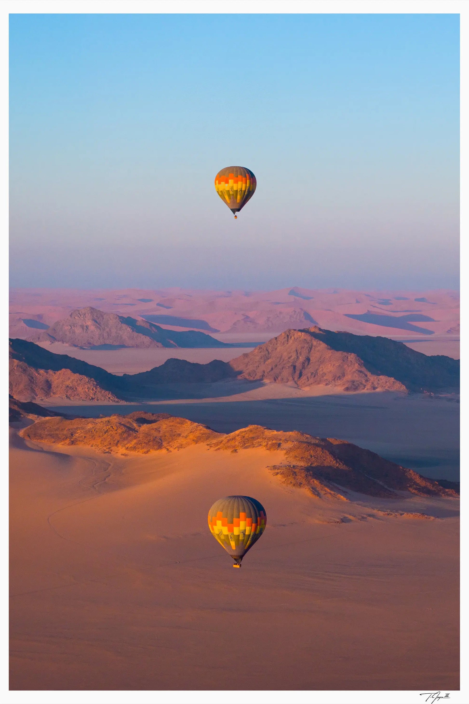 Balloon Dunes - Tommy Joyce